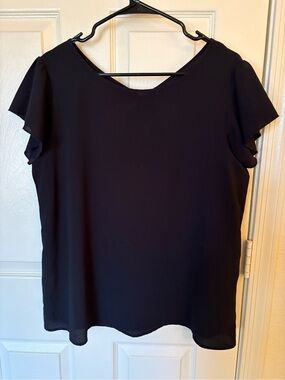 SHEIN Black Flutter Short Sleeve Blouse